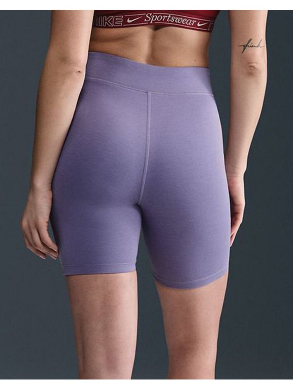 Nike Sportswear Classic High-Waisted 8-IN Bike Short Purple - Picture 2 of 2